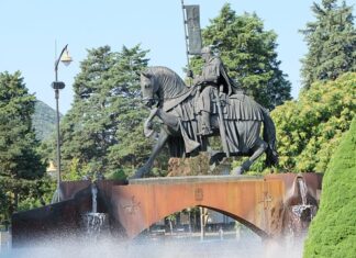 Co to są zamówienia e-commerce?