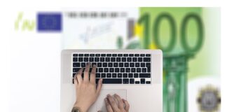 Ile zarabia początkujący handlowiec?