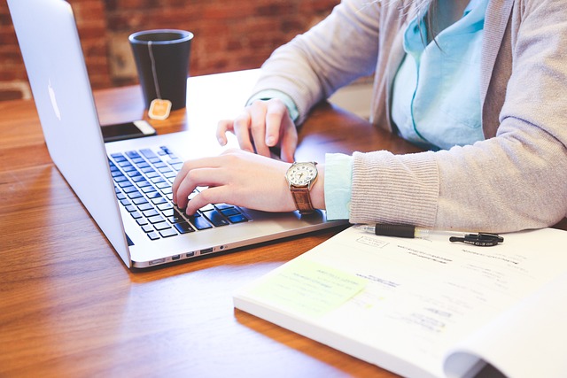 Jak znaleźć dobrą pracę online? Jak znaleźć dobrą pracę online?