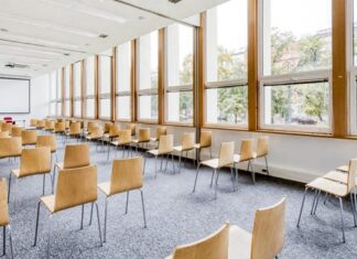 Krzesła konferencyjne typu ISO
